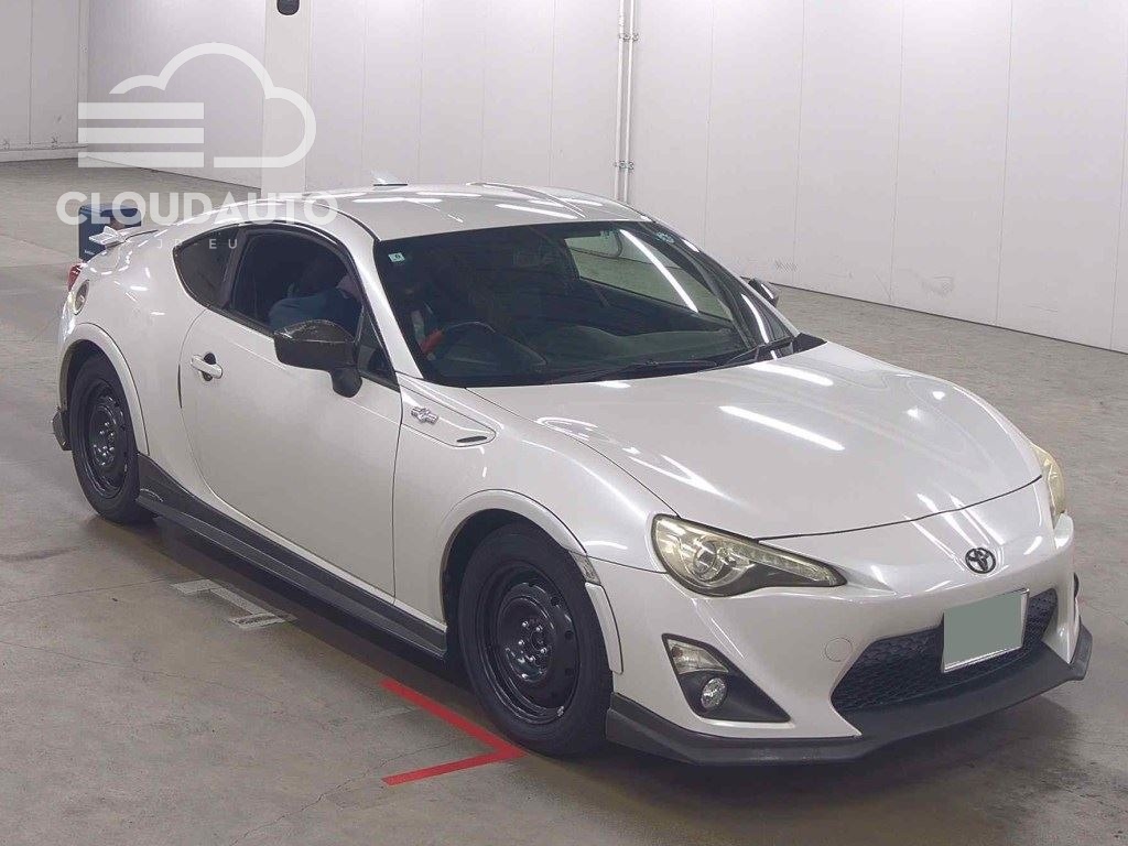 2013 TOYOTA 86