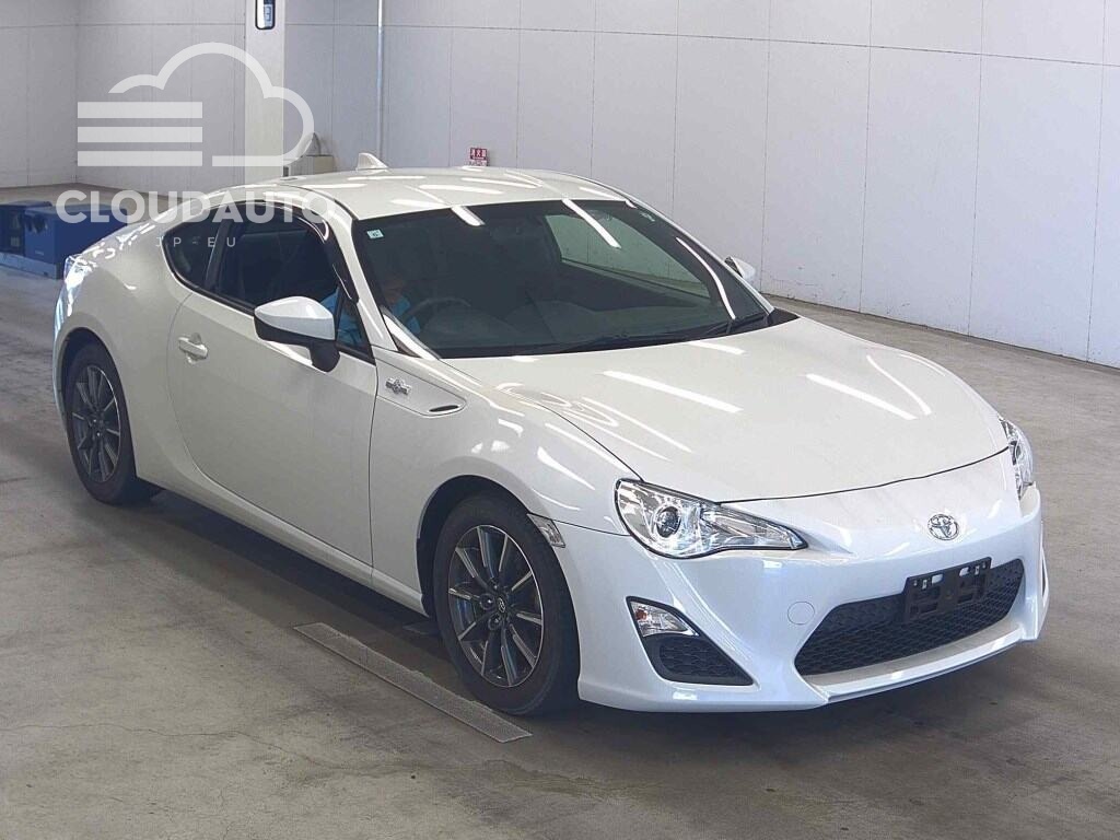 2015 TOYOTA 86
