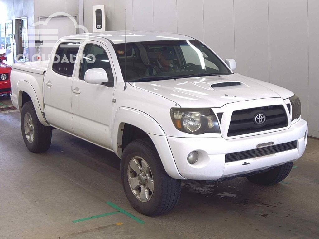 2013 Toyota TACOMA