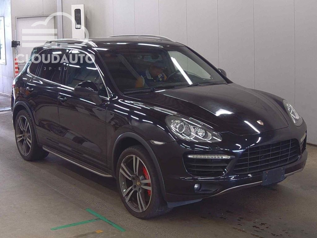 2010 Porsche CAYENNE
