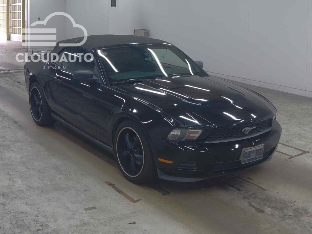 2013 Ford MUSTANG