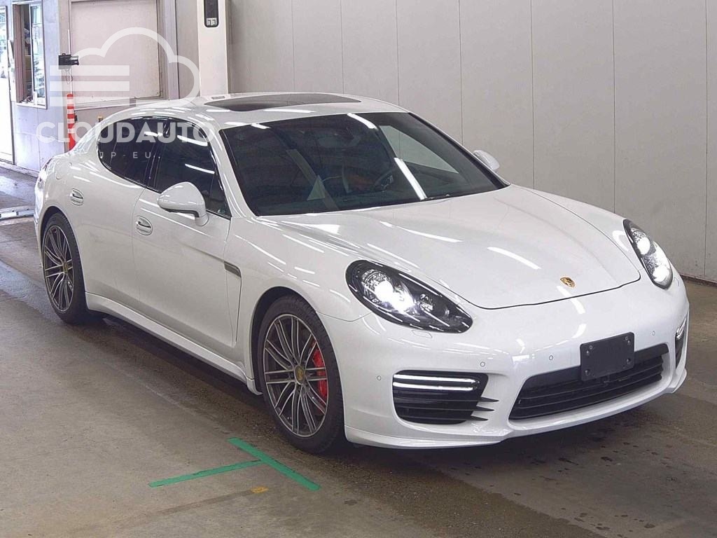 2015 Porsche PANAMERA