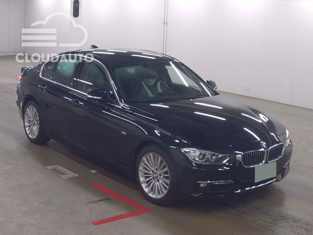 2013 BMW 3 Series