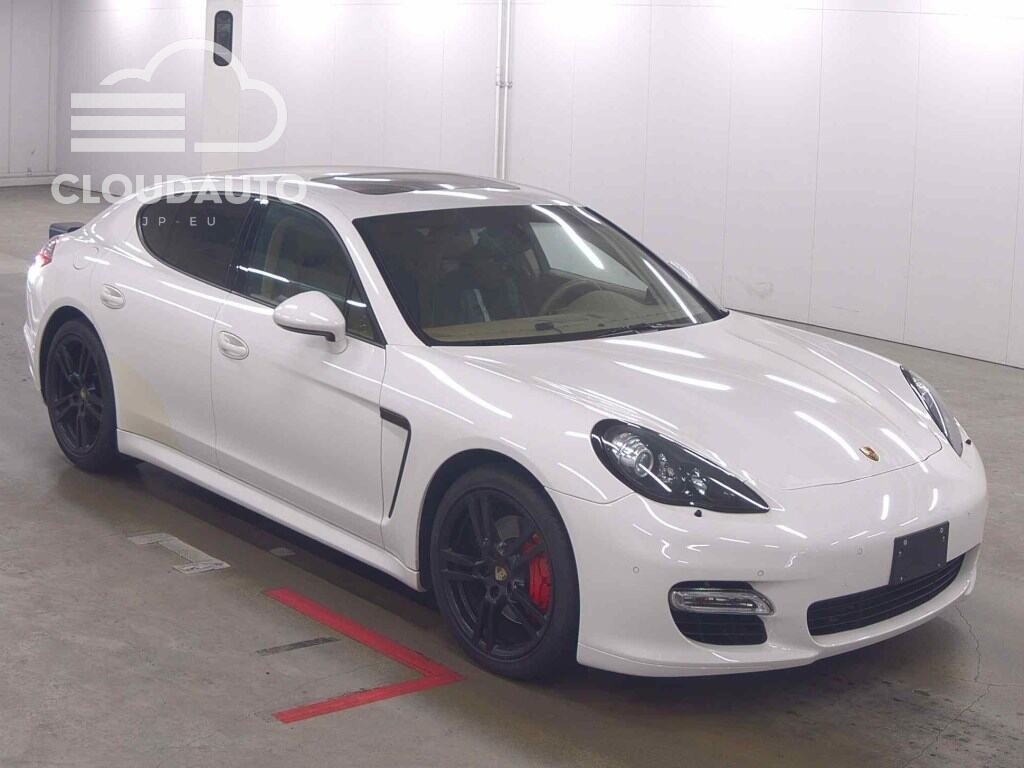 2012 Porsche PANAMERA
