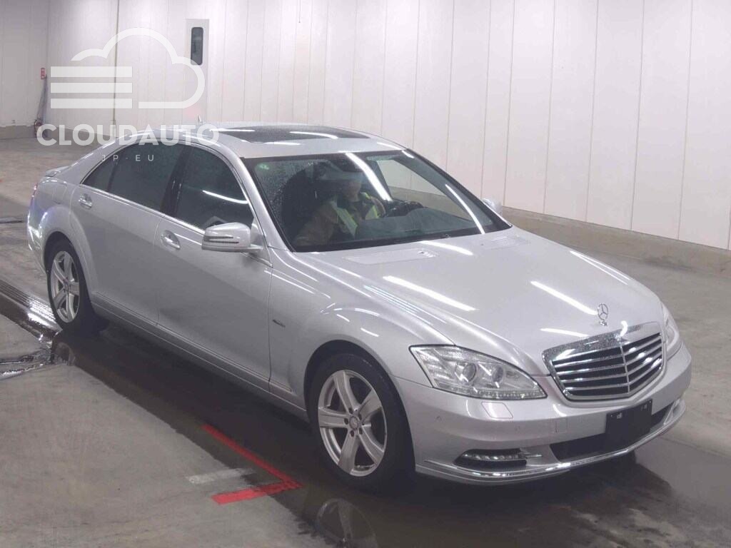 2011 Mercedes-Benz S-Class