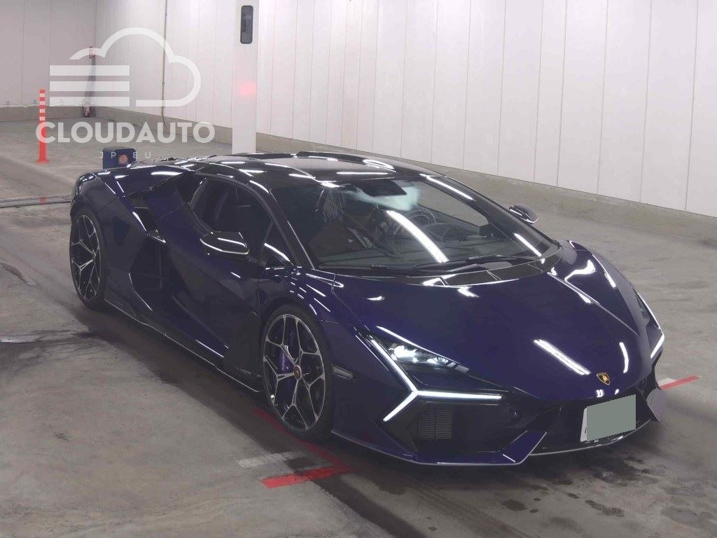 2026 Lamborghini REVUELTO