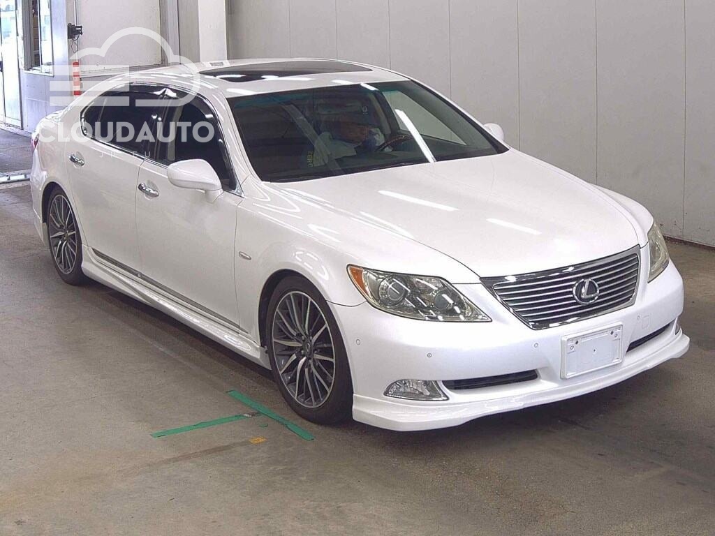 2007 Lexus LS460