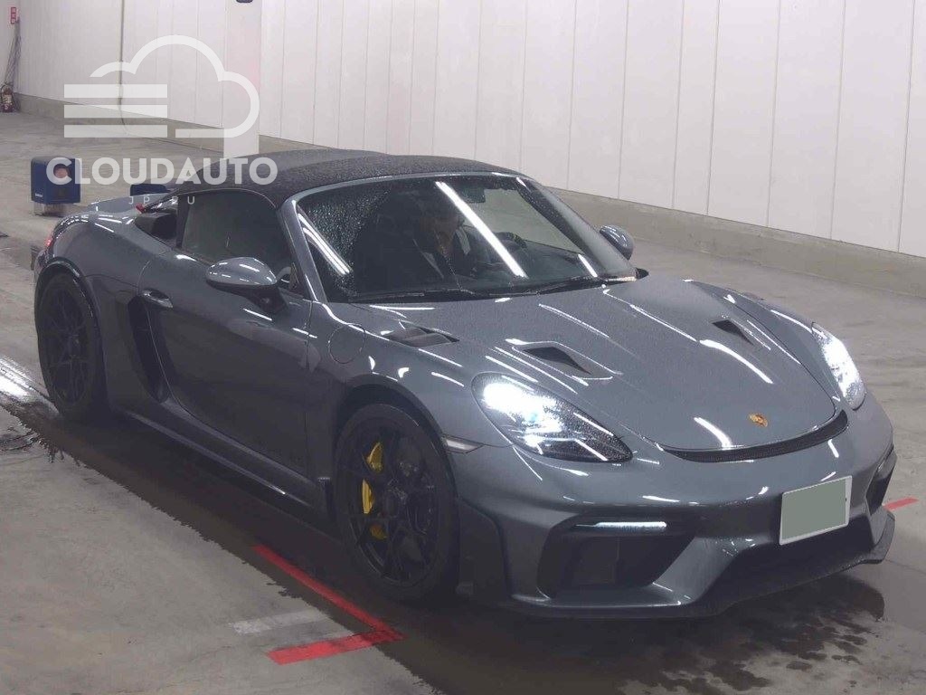 2025 Porsche 718 SPYDER