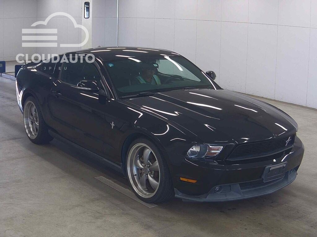 2011 Ford MUSTANG