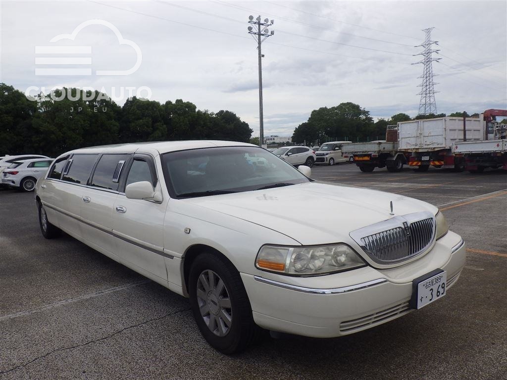 2010 Lincoln LIMOUSINE
