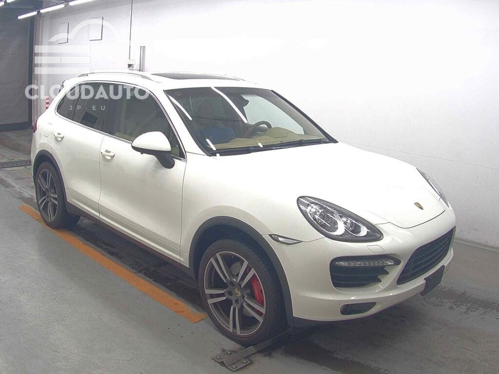 2011 Porsche CAYENNE