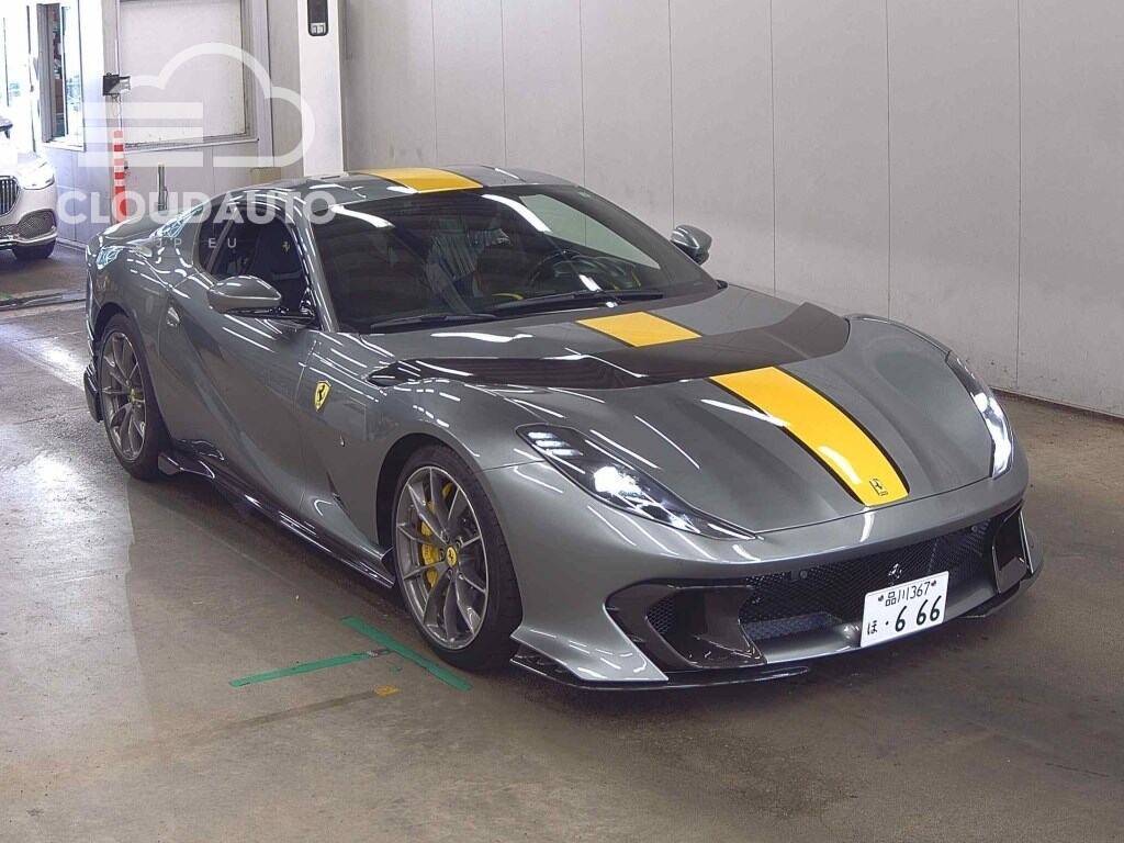 2022 Ferrari 812 COMPETIZIONE