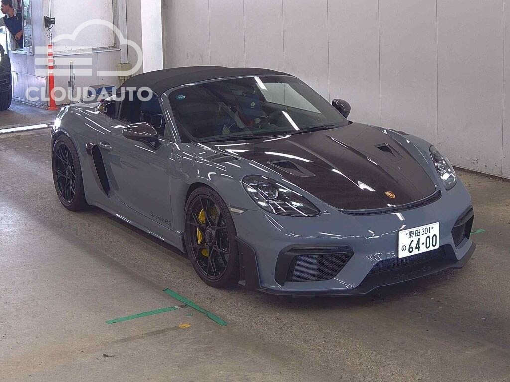 2025 Porsche 718 SPYDER