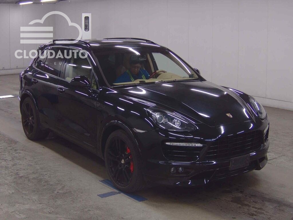 2011 Porsche CAYENNE
