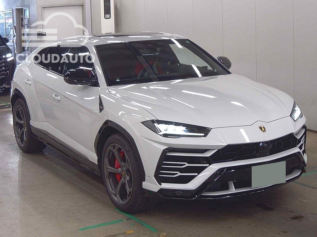2020 Lamborghini URUS