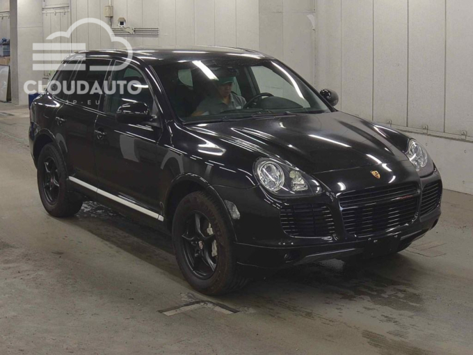 2003 Porsche CAYENNE