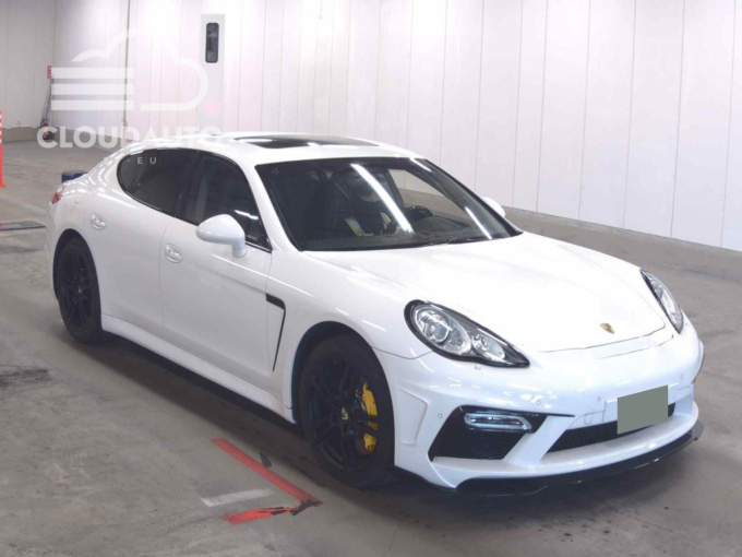 2011 Porsche PANAMERA