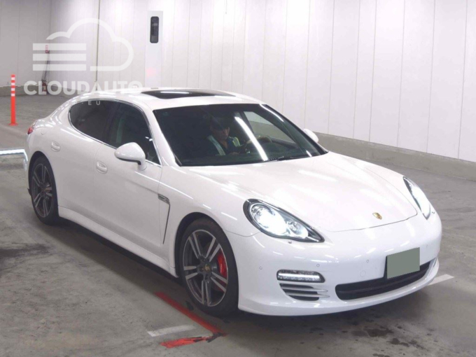 2011 Porsche PANAMERA