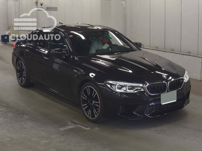 BMW M5