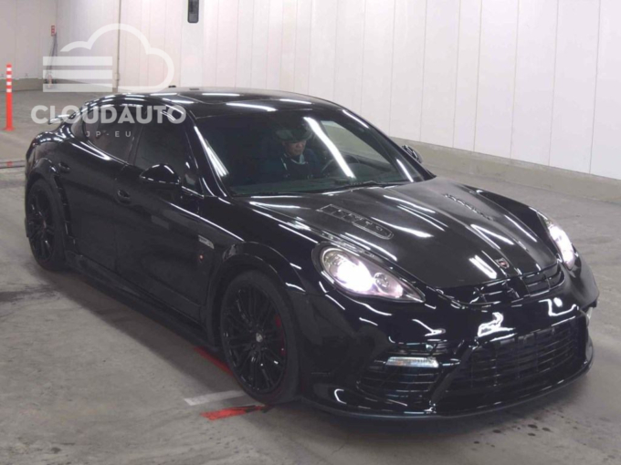 2012 Porsche PANAMERA