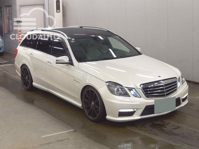 Mercedes-Benz E-Class Station Wagon