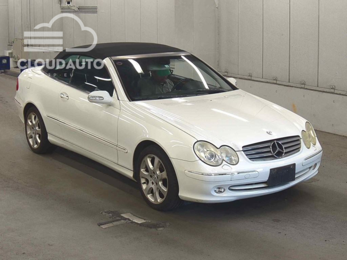 2004 Mercedes-Benz CLK