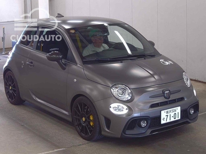 2021 Abarth 595