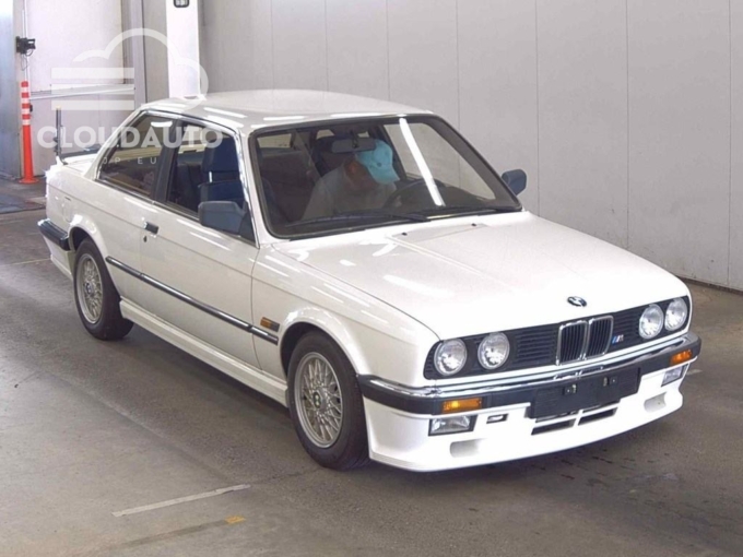 1987 BMW 3 Series