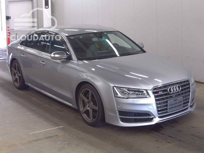 2014 Audi S8